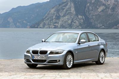 BMW E90 3 Series LCI 320d Specifikationer, bränsleförbrukning