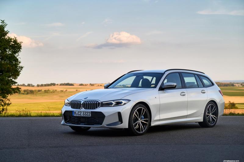 BMW G21 3 Series Touring LCI image