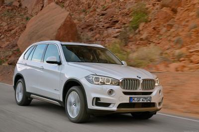 Specs for all BMW F15 X5 versions