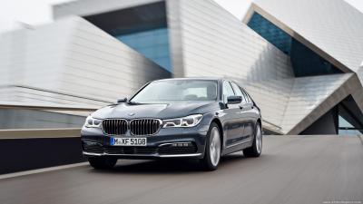 New BMW 7-Series (F01) Specifications and Photos 