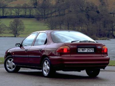 Ford Mondeo 1 2.5i V6 (1994)