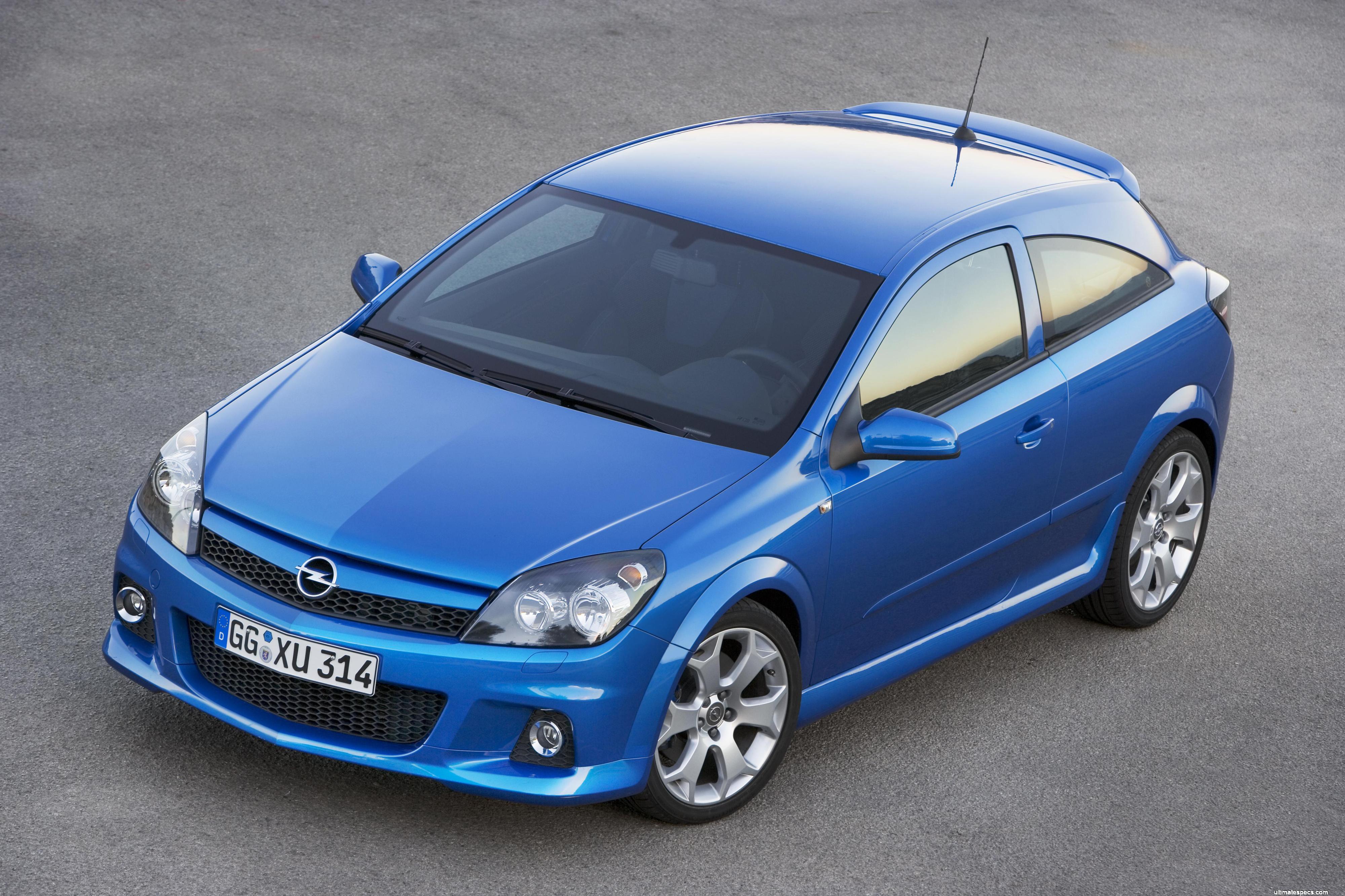 Opel Astra H GTC