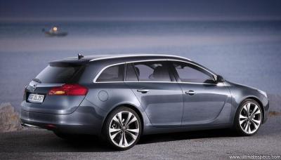 Specs for all Opel Insignia Sports Tourer versions