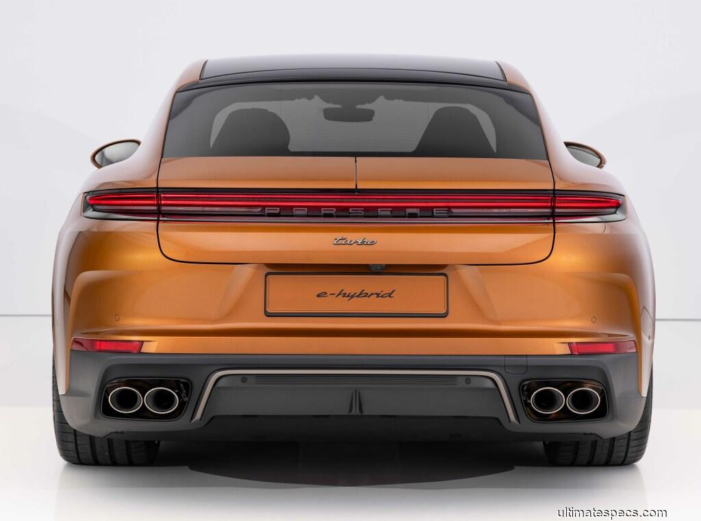 Porsche Panamera 2024