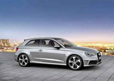 Audi A3 (8V) 1.2 TFSI 105HP Ambiente S tronic 7Speed (2013)