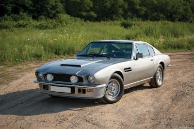 Aston Martin V8 (Series 2) 5.3 V8 (1972)