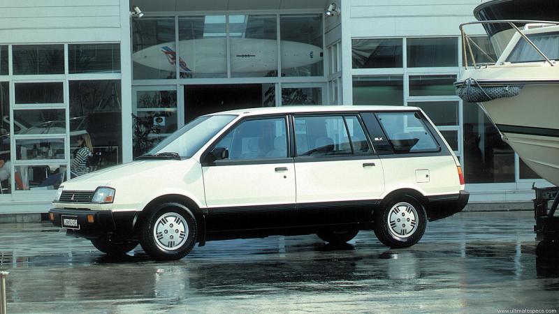 Mitsubishi Space Wagon I image