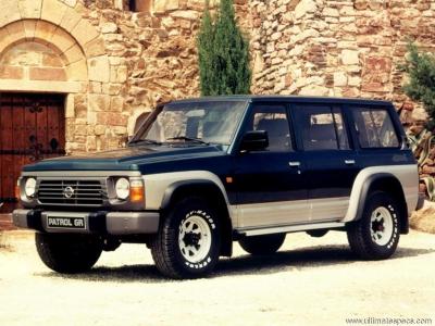 1993-1996 Nissan Terrano II (R20) 2.7 TD (5 dr) (100 Hp)