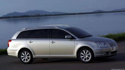 Toyota Avensis 2 Sw 2 0 Vvt I Sol Technical Specs Dimensions