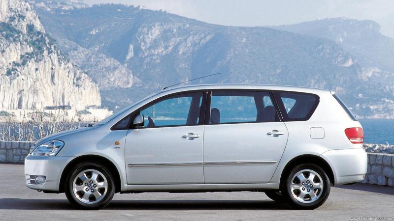 Toyota Avensis Verso image