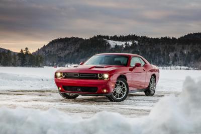 Dodge Challenger 2015 GT AWD Auto Technical Specs, Dimensions