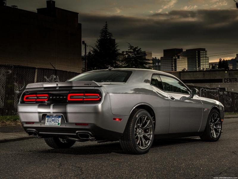 Dodge Challenger SRT 2015 392 6-speed image