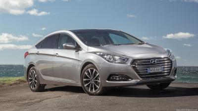 Specs for all Hyundai i40 2015 versions
