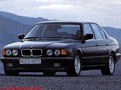 BMW E32 7 Series 730i (1992)