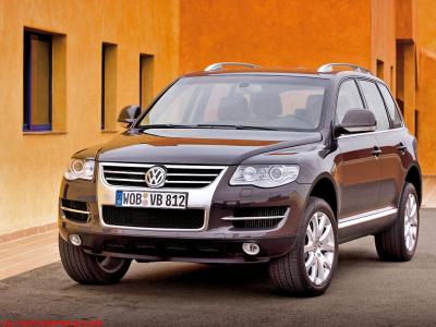 Specs for all Volkswagen Touareg 1 versions